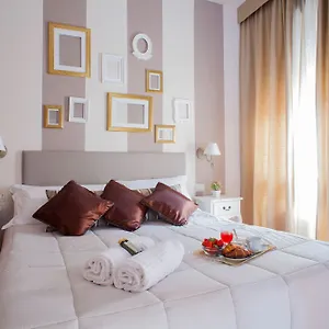 Hotel Ares, Mediolan
