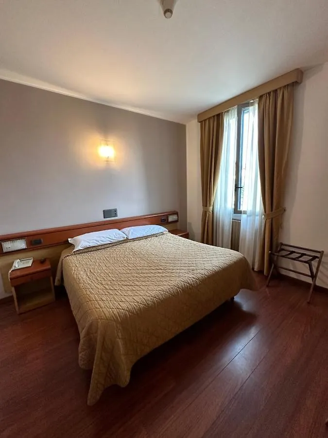 Hotel Aspromonte Milan